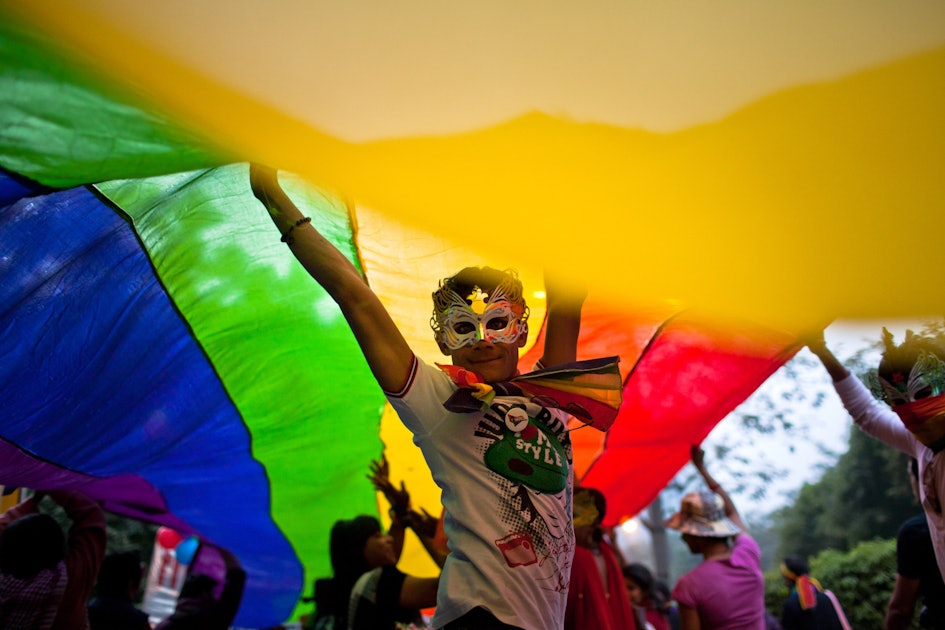 India Decriminalized Gay Sex And People Are Celebrating Around The World 