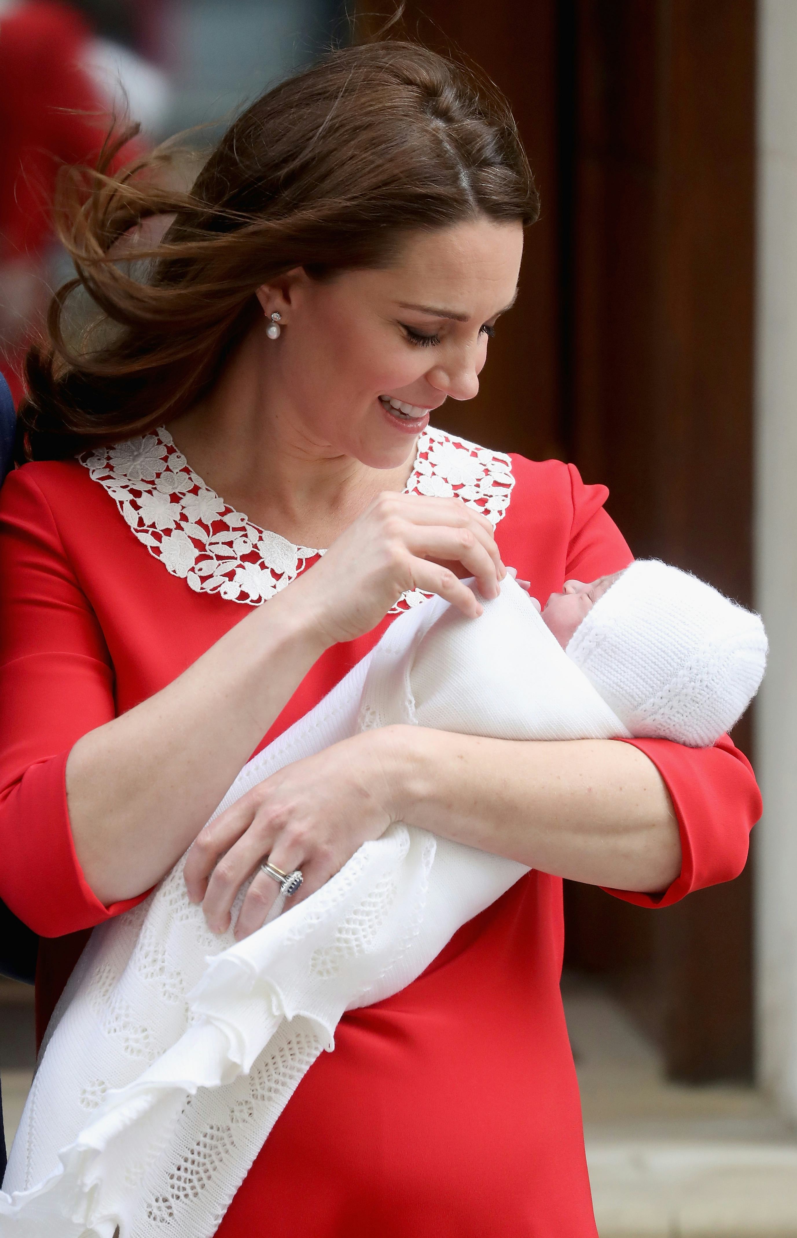 Kate Middleton's First Appearance After Maternity Leave With Prince ...