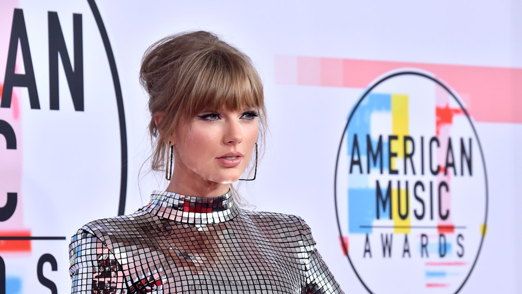 The Photos Of Taylor Swift S 2019 New Year S Costume Party Revived