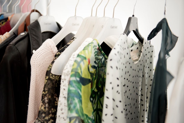 9 Hacks To Keep Your Closet Organized All Year