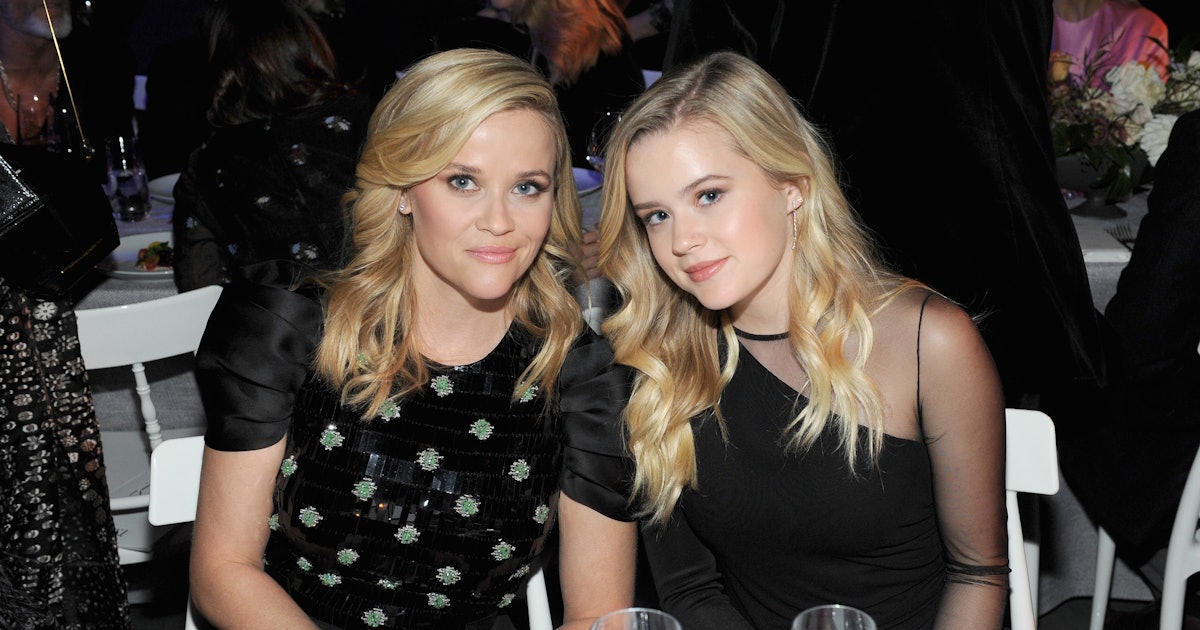Reese Witherspoon's 'Vogue' Photo Shoot With Her Mom Reese Witherspoon's 'Vogue' Photo Shoot With Her Mom