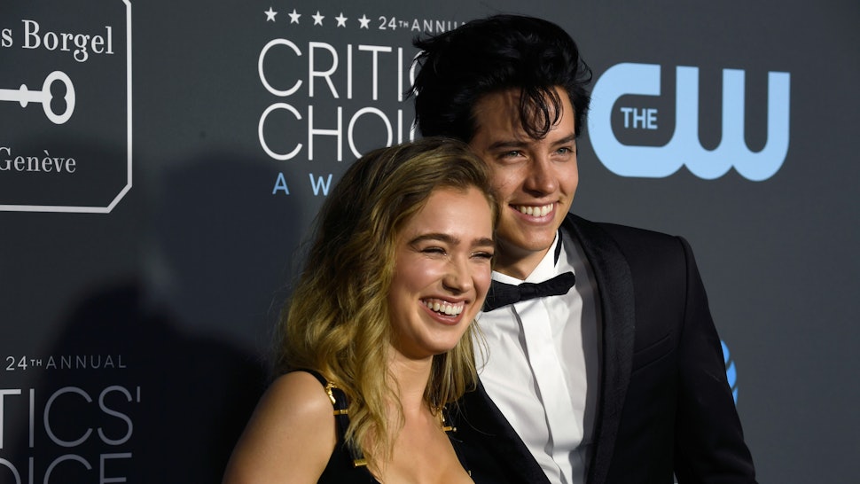 The New Five Feet Apart Trailer Is Here Amp It Promises A