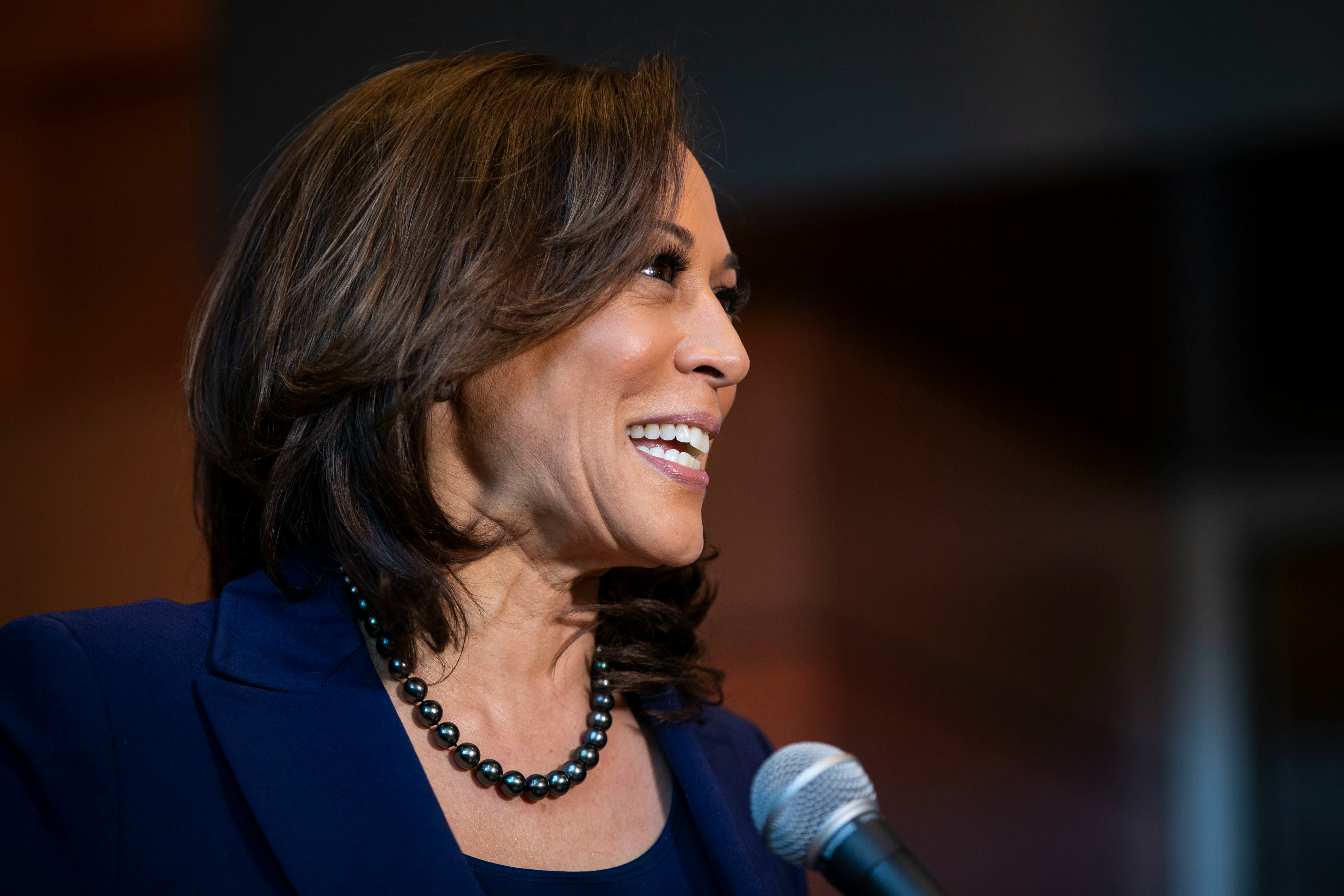 This Video Of Kamala Harris Dancing To Cardi B Shows Even Lawmakers ...