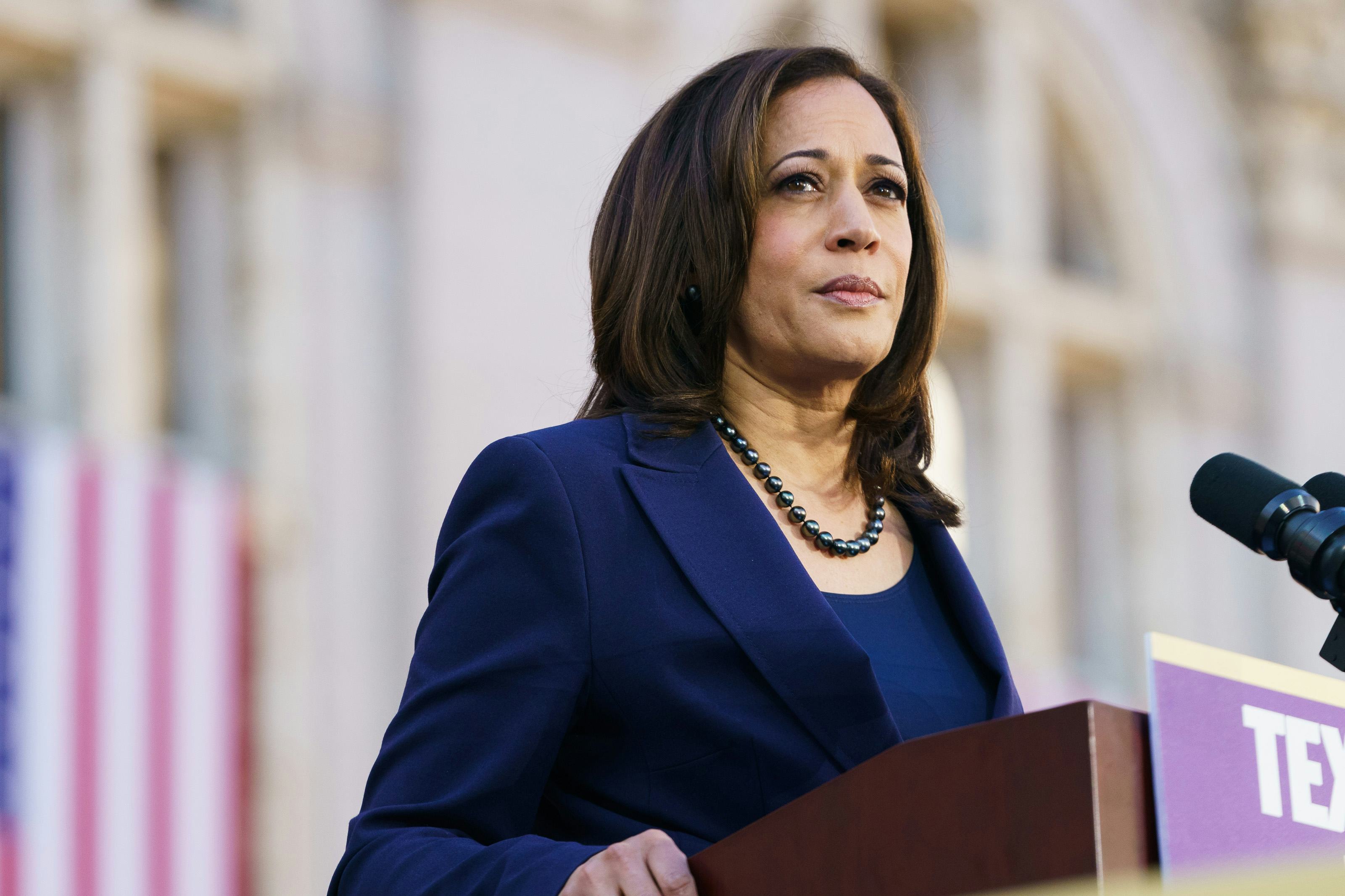 Kamala Harris’ Response To Whether A Woman Can Beat Trump In 2020 Shows ...