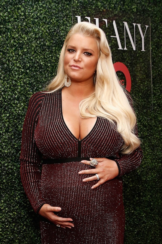 Jessica Simpson's first pregnancy pic - revealed