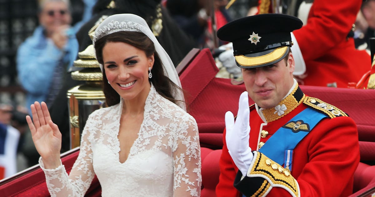 7 Wedding Dresses Like Kate Middleton S That Are Chic Timeless 7 Wedding Dresses Like Kate Middleton S That Are Chic Timeless