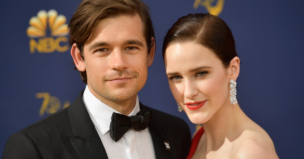 How Long Have Rachel Brosnahan & Jason Ralph Been Together? The 'Mrs ...