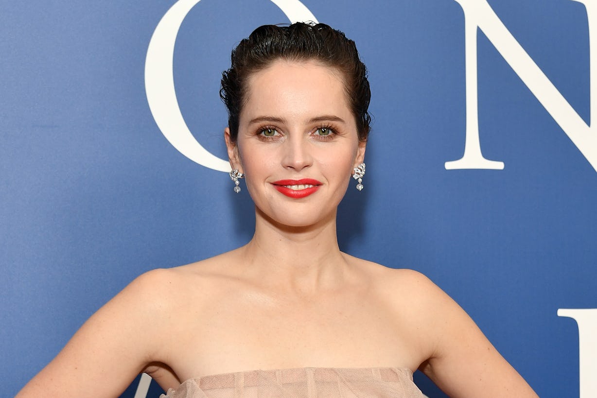 Felicity Jones Fangirled At Dinner With Ruth Bader Ginsburg After