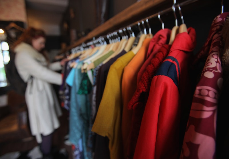 7 Places You Can Donate Old Clothes That Are In Good Condition Help A Good Cause