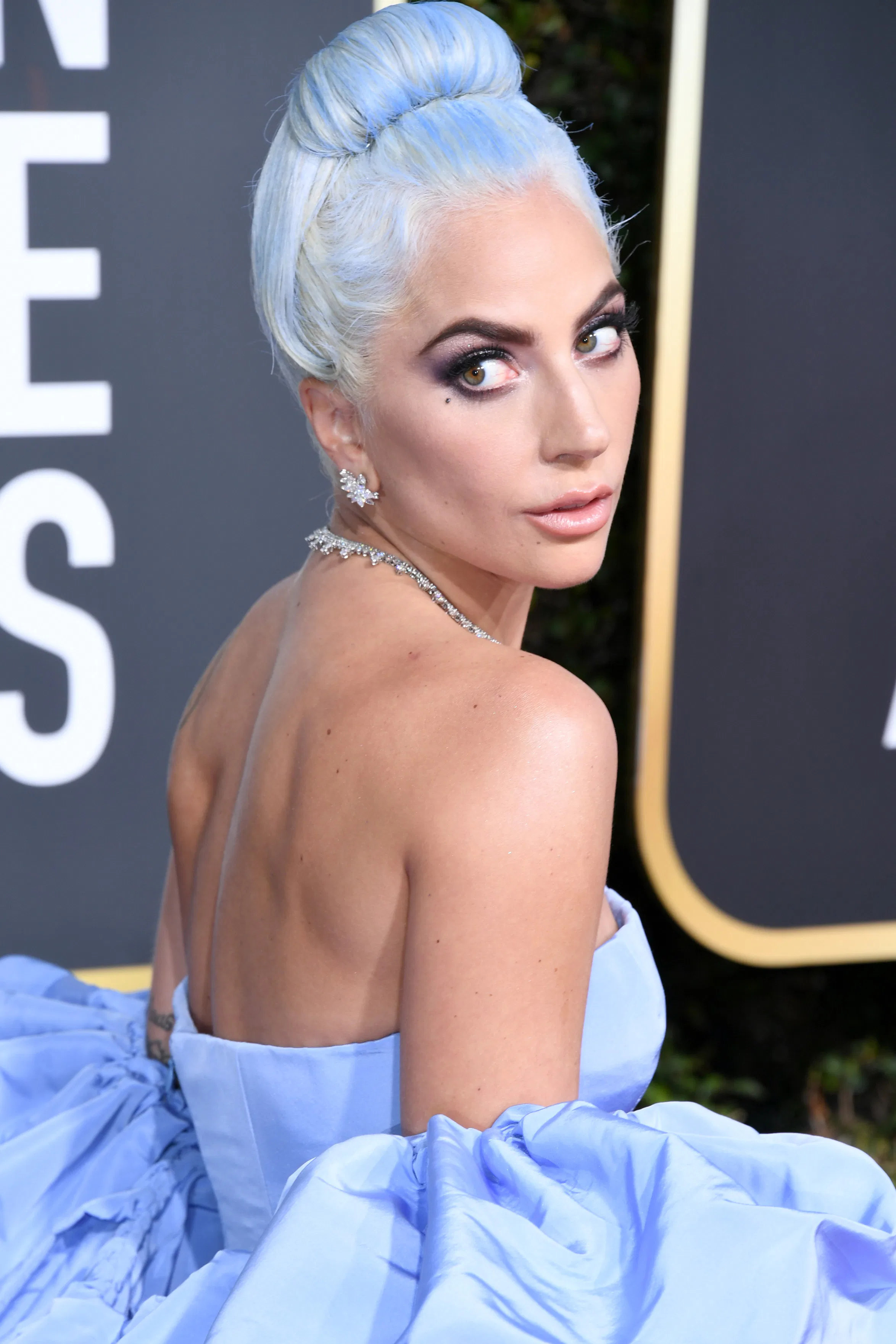Lady Gaga's 2019 Golden Globes Dress Looks EXACTLY Like Judy Garland's From  The 1954 Version Of 'A Star Is Born'