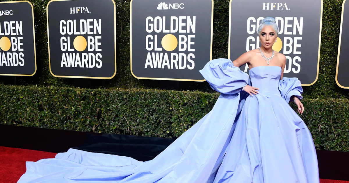 Lady Gaga's 2019 Golden Globes Dress Looks EXACTLY Like Judy Garland's From The 1954 Version Of 'A Star Is Born' Lady Gaga's 2019 Golden Globes Dress Looks EXACTLY Like Judy Garland's From The 1954 Version Of 'A Star Is Born'