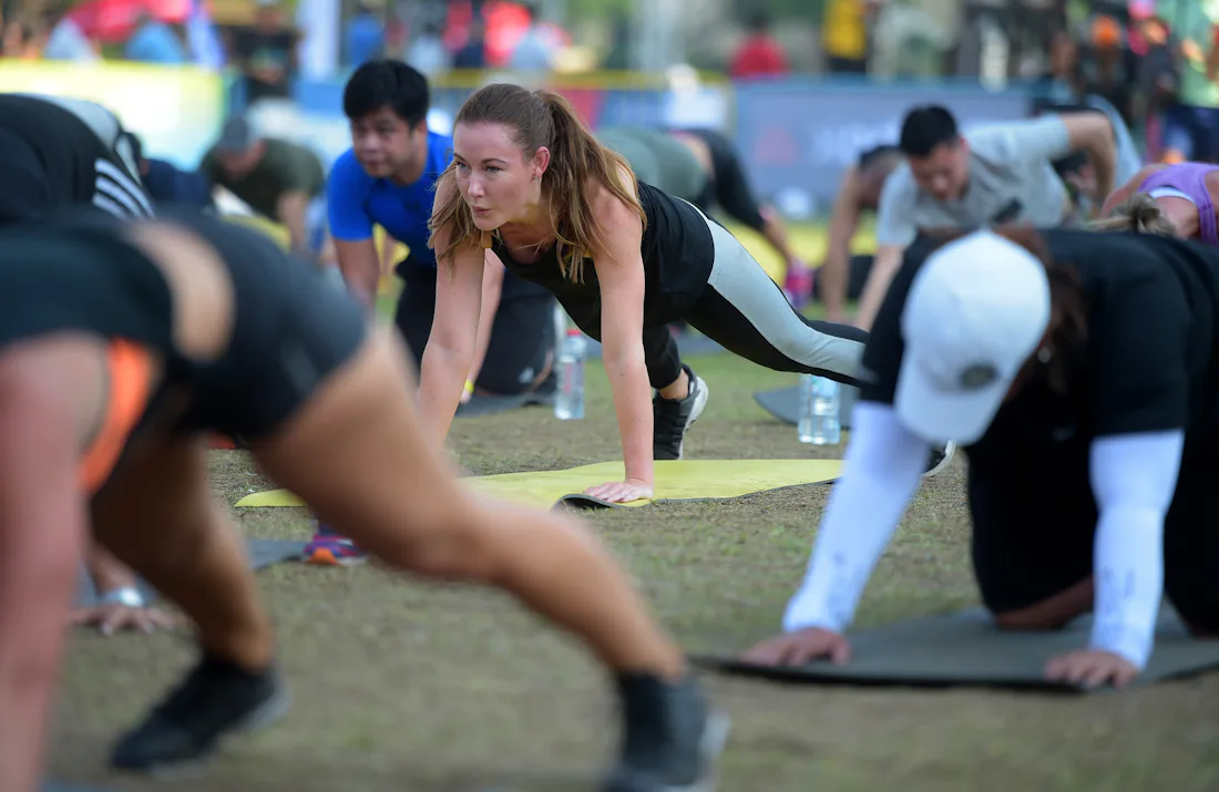 Exercise Hit Goal How To Set Workout Goals That Feel Achievable & Challenging, According ...