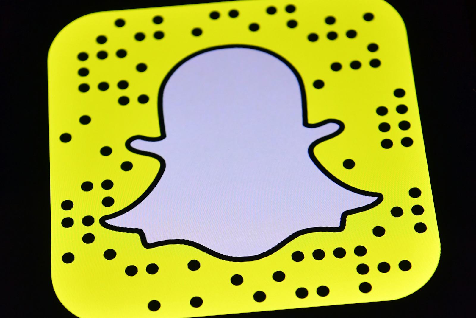 How To Leave A Snapchat Voice Message Using The New Features