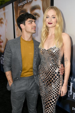 The couple is Chasing Happiness in this Sophie Turner and Joe Jonas Couples Halloween Costume Idea