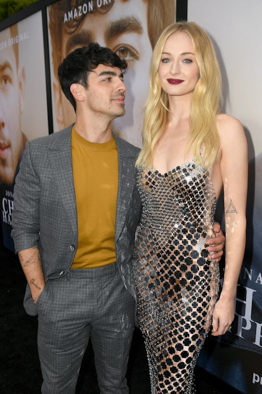 The couple is Chasing Happiness in this Sophie Turner and Joe Jonas Couples Halloween Costume Idea