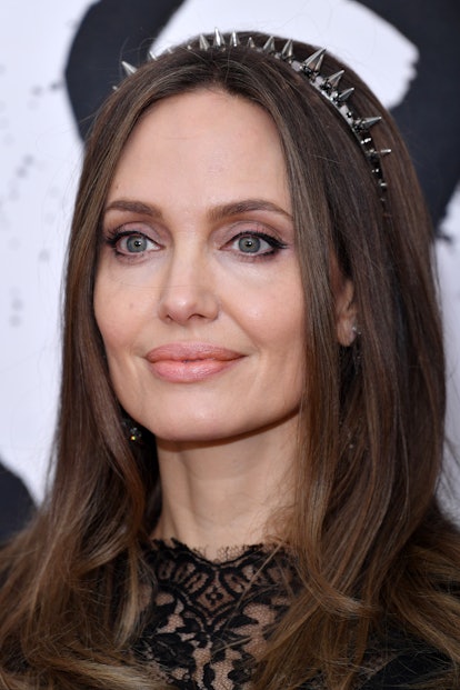 Night-out hairstyles inspired by Angelina Jolie