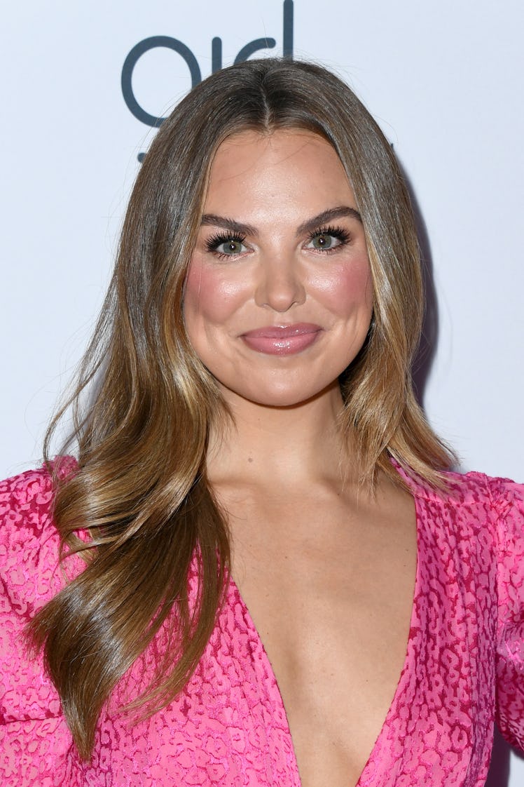 Hannah Brown is not dating DWTS partner Alan Bersten