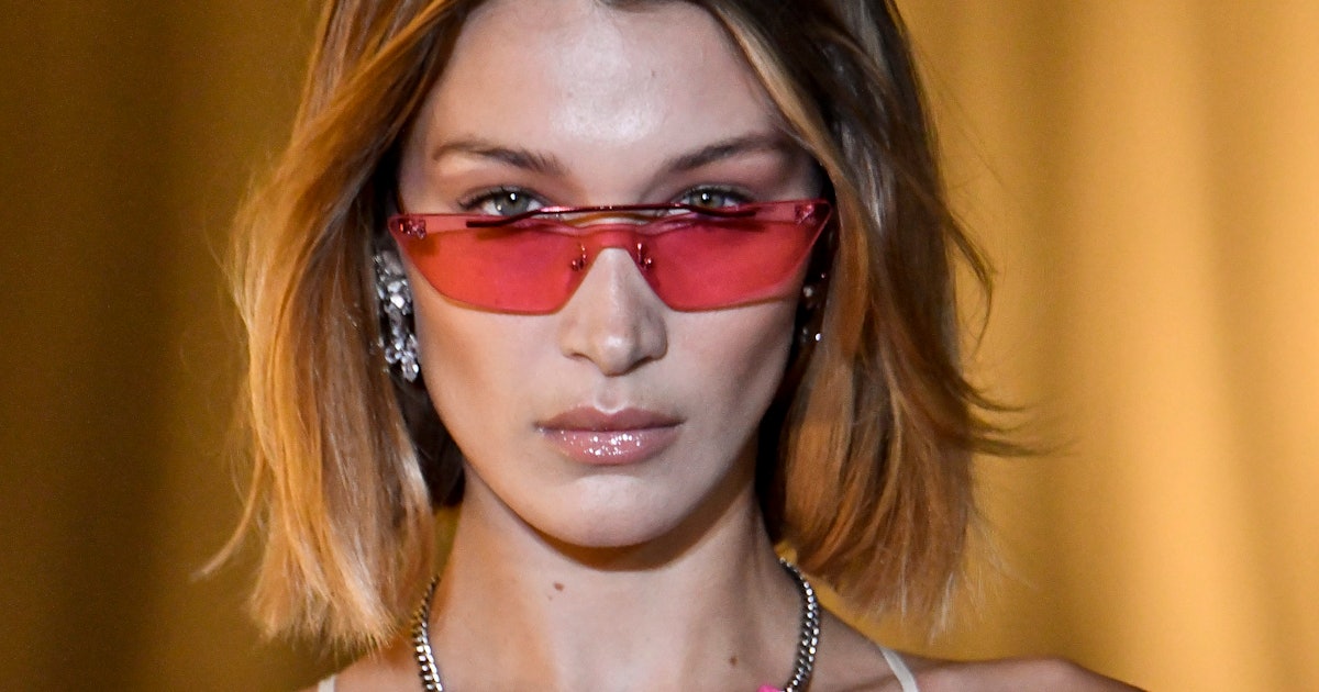 Bella Hadid With A Black Pixie Cut Is The Halloween Treat I Needed