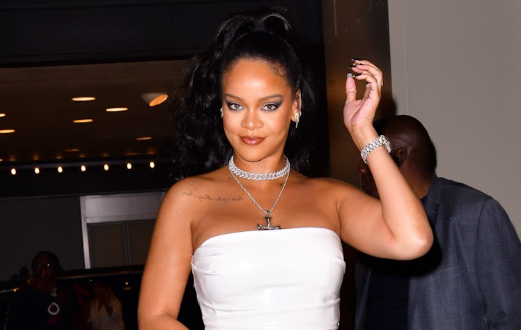 Rihanna's Reaction To A Friend Asking About New Music Will Make You Laugh.