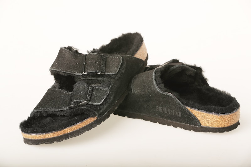 9 Ways To Make Birkenstocks Waterproof So They Last You A Lifetime