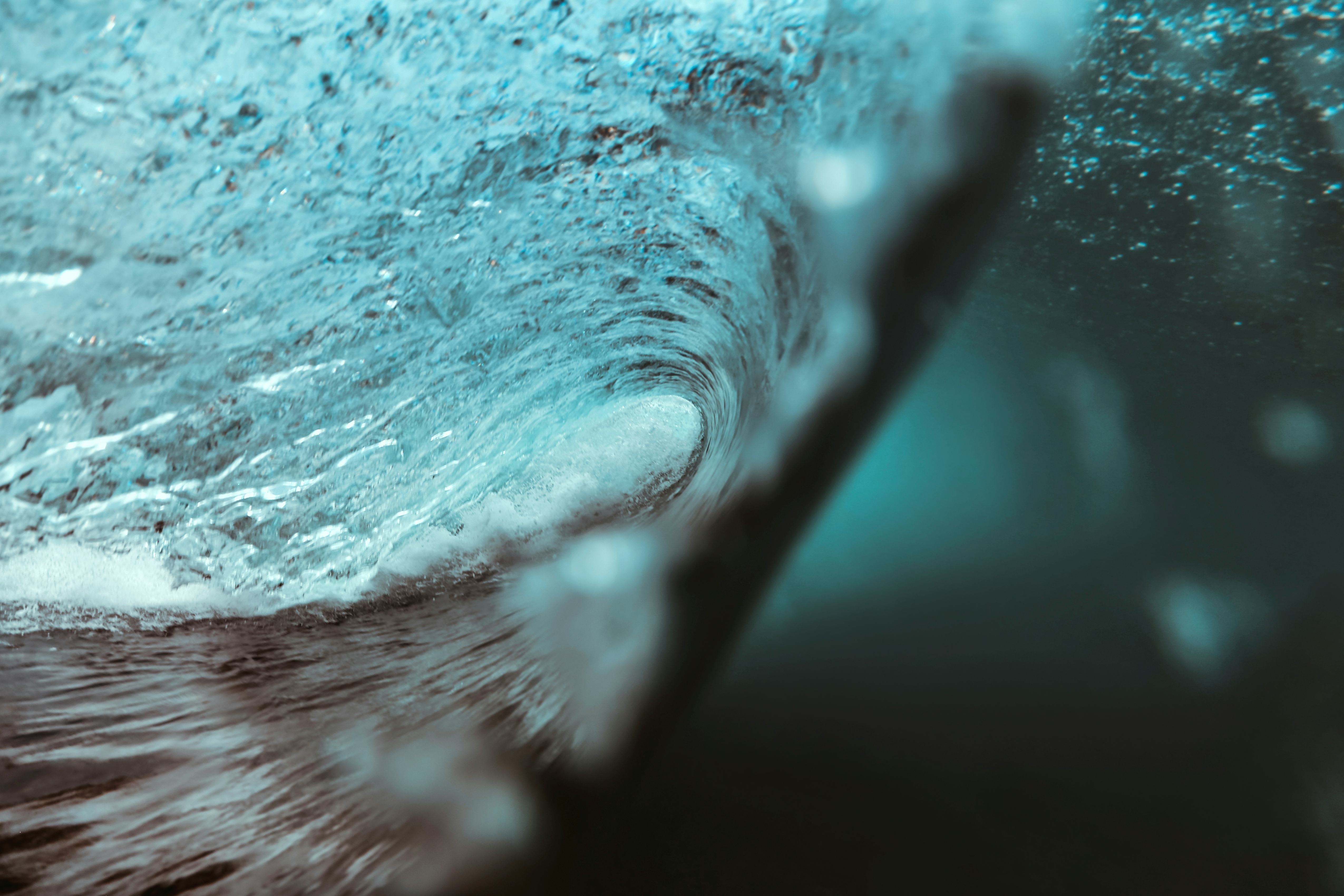 Does Ocean Water Help Acne? What You Should Know Before Hopping Into