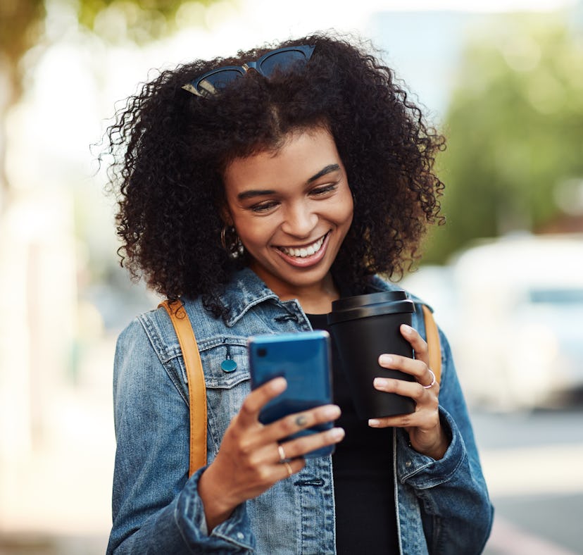 A girl sends her partner a text because they're having a bad day.