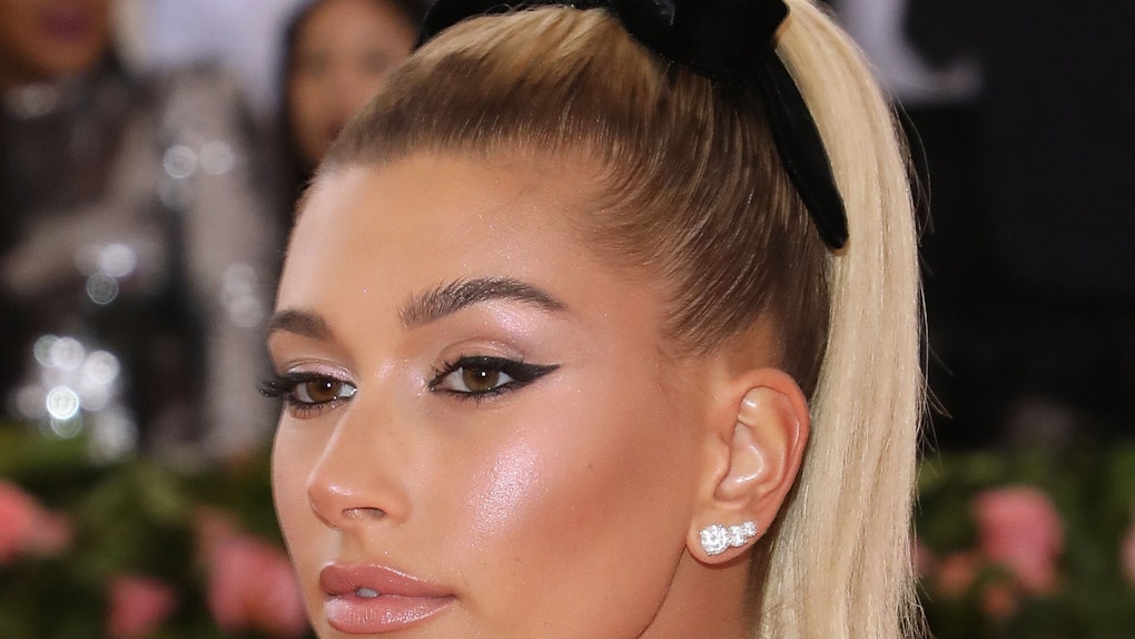 Nameplate Necklaces Inspired By Hailey Baldwin Bieber Shop