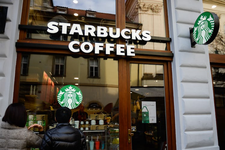 Starbucks' Holiday 2019 Drinks With No Caffeine will keep you in the holiday spirit without keeping ...