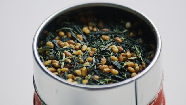 Genmaicha, or green tea with popped rice, is very popular in Japan. Switching from coffee to green tea can increase the amount of antioxidants in your body.