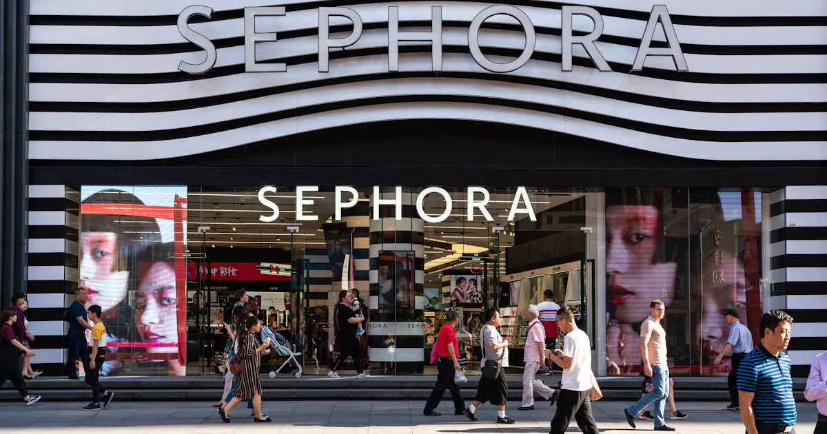 A Sephora Store Used Color-Coded Baskets To Determine Who Did Or Didn't ...