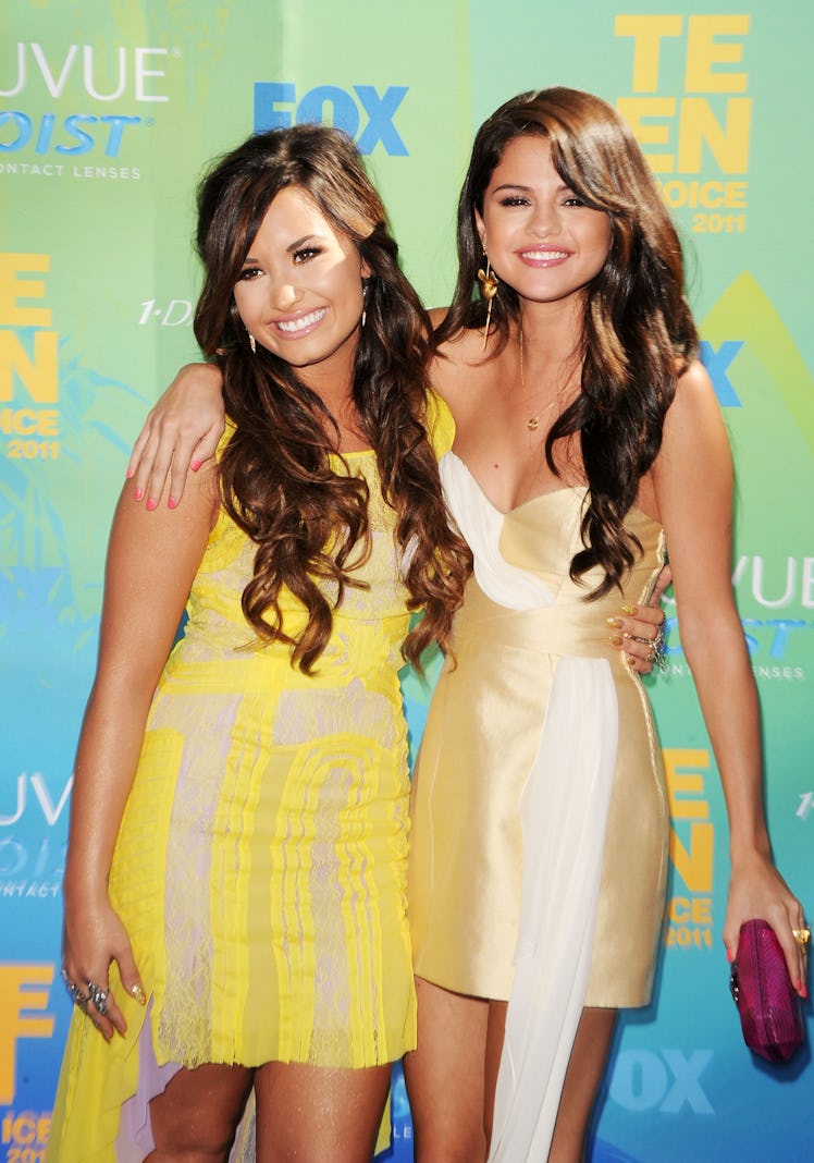 Selena Gomez & Demi Lovato at the Teen Choice Awards