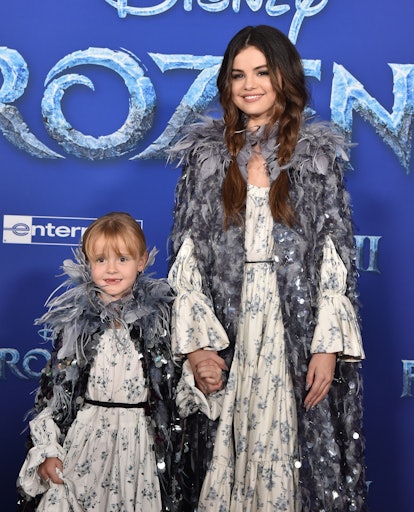  Selena Gomez & Her Sister At The ‘Frozen 2’ Premiere look like they were both living their best lif...