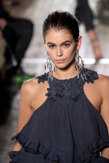 Kaia Gerber's New A-Line Pixie Cut Is So Short, It's Barely A Bob Anymore