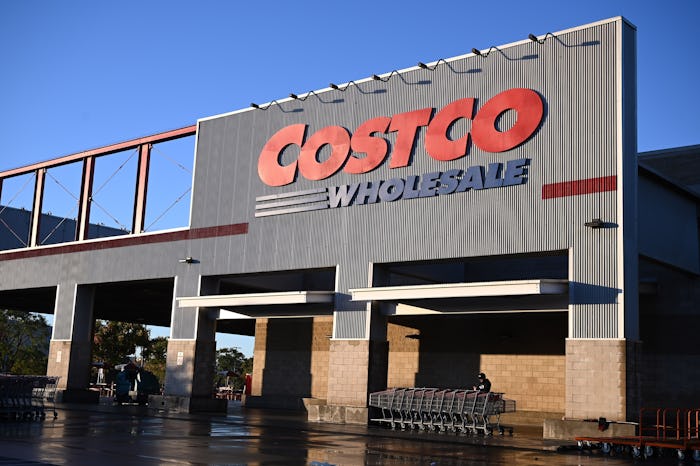 Costco Christmas Eve & Christmas Day Hours for 2019 are handy to keep in mind