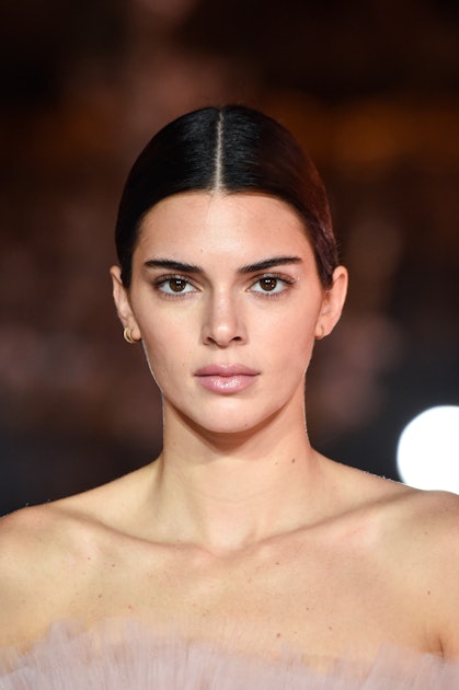 Kendall Jenner's Chocolate Brown Hair Made Me Do A Double Take