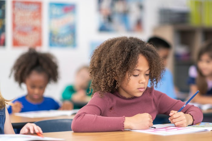 Kids talking to themselves during their studies could improve performance