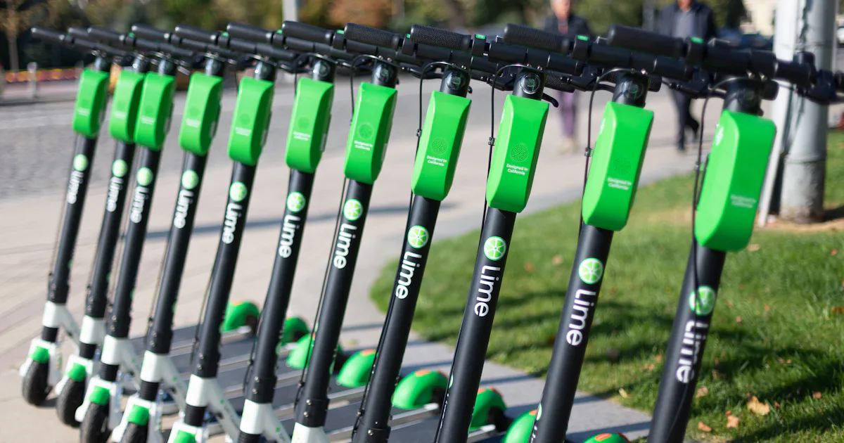 Lim Ride Cost Lime is going all in on its unlimited, weekly pass for e-scooters