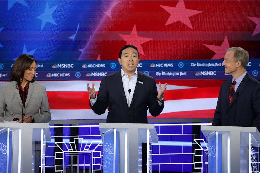 Andrew Yang talking about how democrats need to be putting cash into people's hands