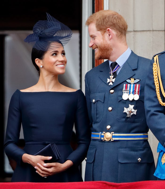 Meghan Markle and Prince Harry's Instagram captions have people convinced the Duchess is writing the...