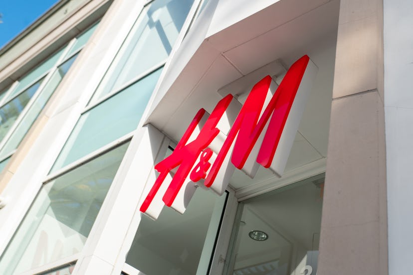 In the US, H&M was the most searched for e-commerce retailer. 