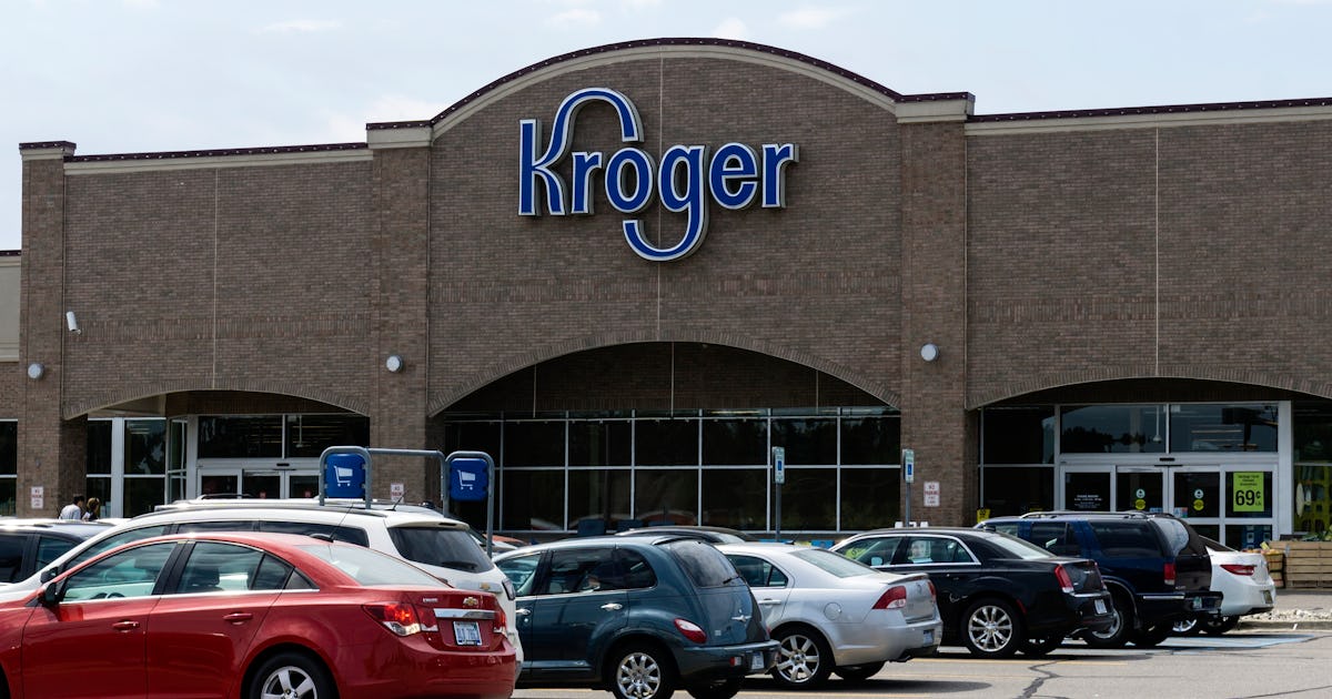 Kroger S New Year S Eve New Year S Day 2020 Hours Are Super Helpful Kroger Hours New Years Day 2022