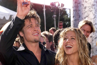 These are 5 people Jennifer Aniston & Brad Pitt have in common.