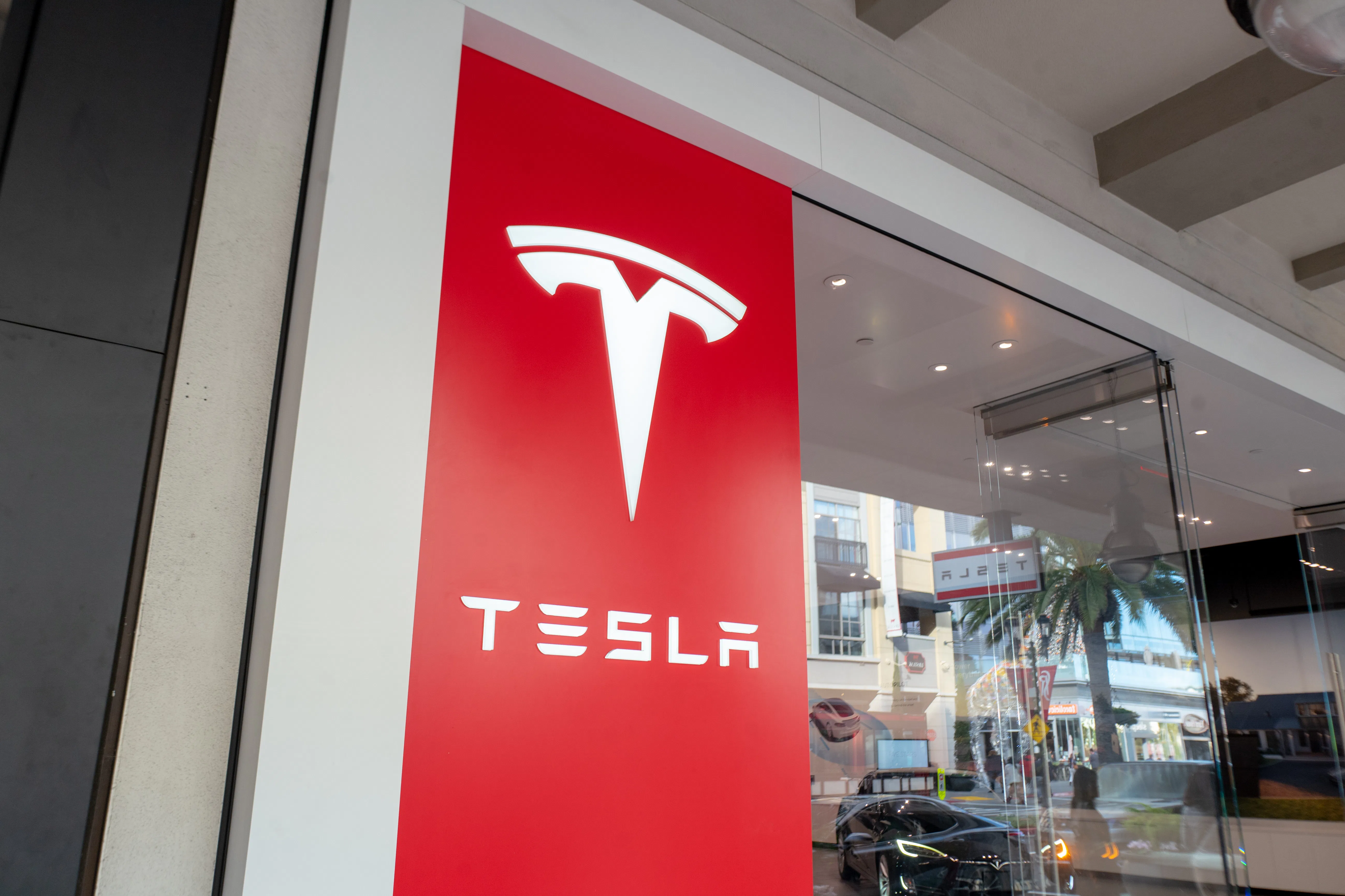federal-tax-credit-for-tesla-buyers-is-coming-to-an-end-when-2020-hits
