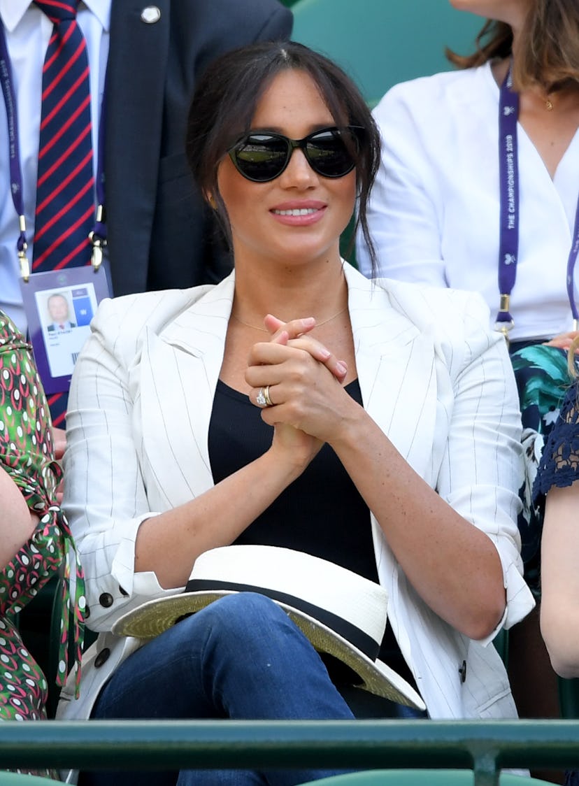 Meghan Markle's "A" necklace is for her son Archie. 