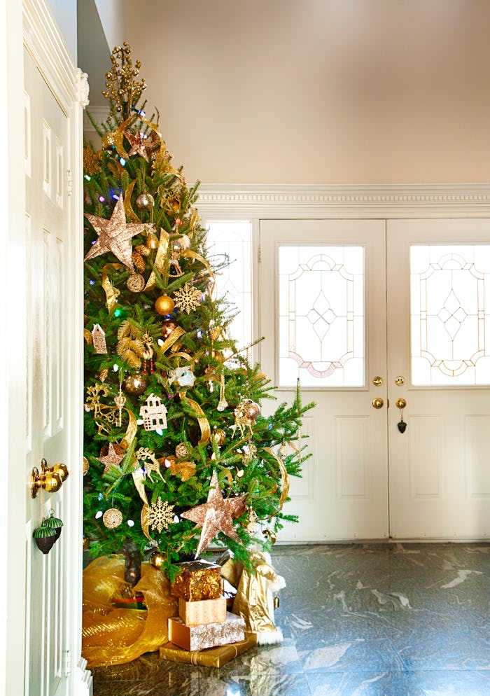 With oils like peanut butter or even ice and a hair dryer, you can remove Christmas tree sap from an...