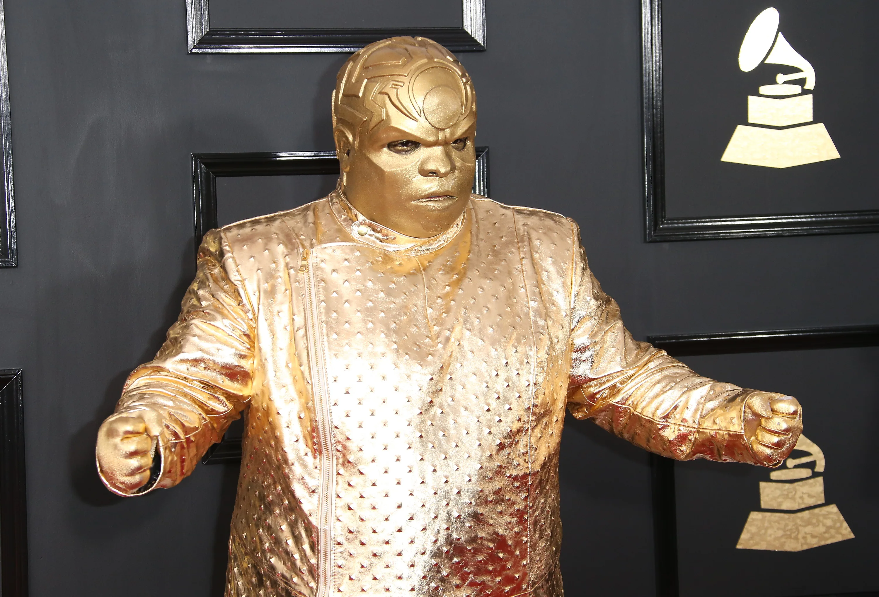 kanye dressed in silver Kanye West Covered In Silver For New Opera