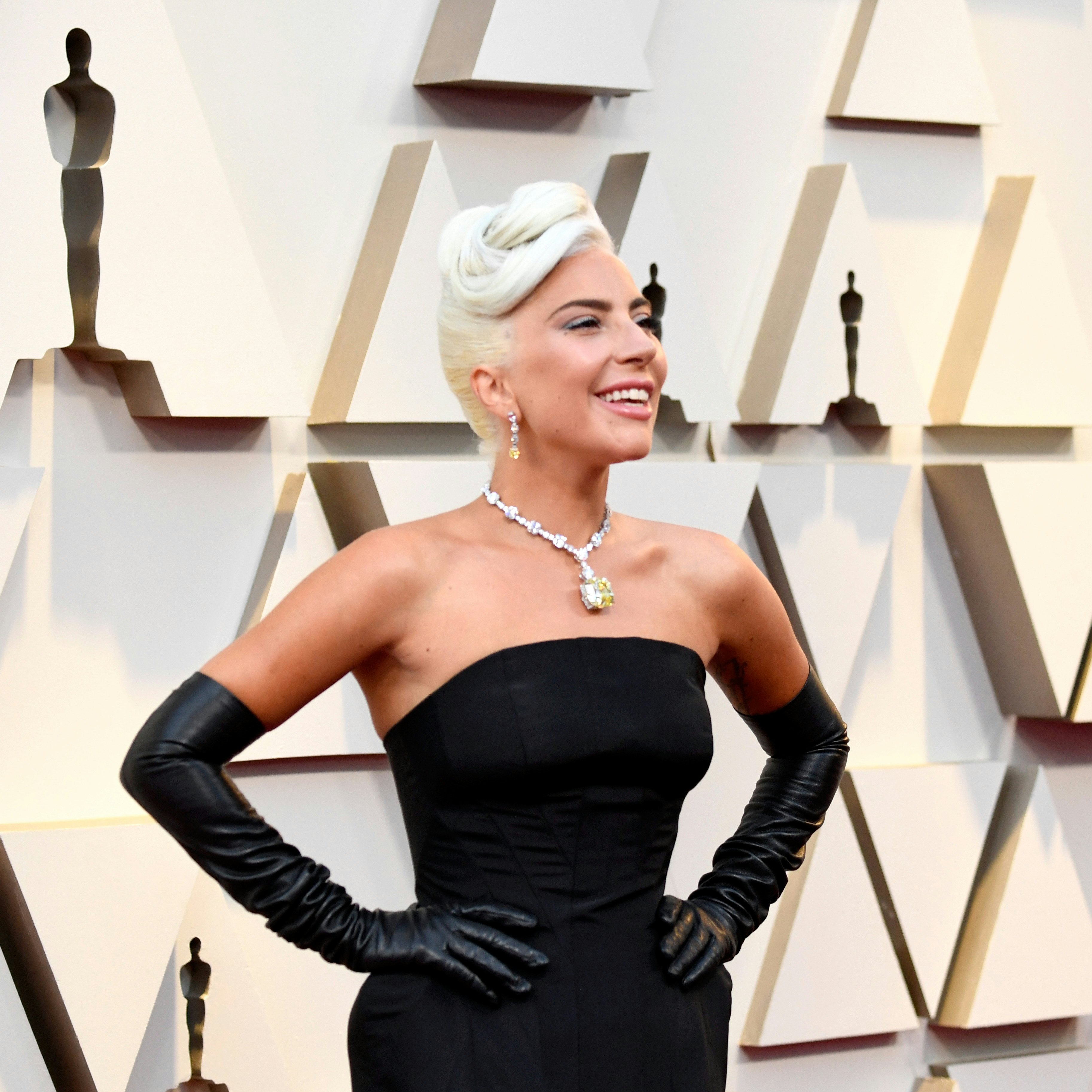 2019 Oscars Necklace Was Once Worn 
