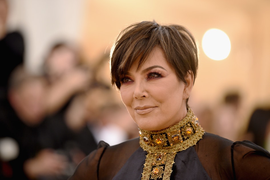 Kris Jenner S Bob Haircut Is One Of Her Boldest Hair