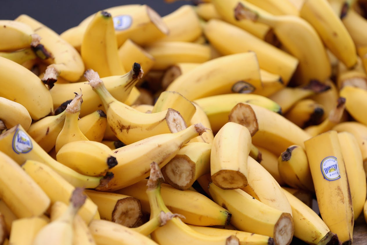 Your Body Odor Changes As You Get Older In These 7 Ways