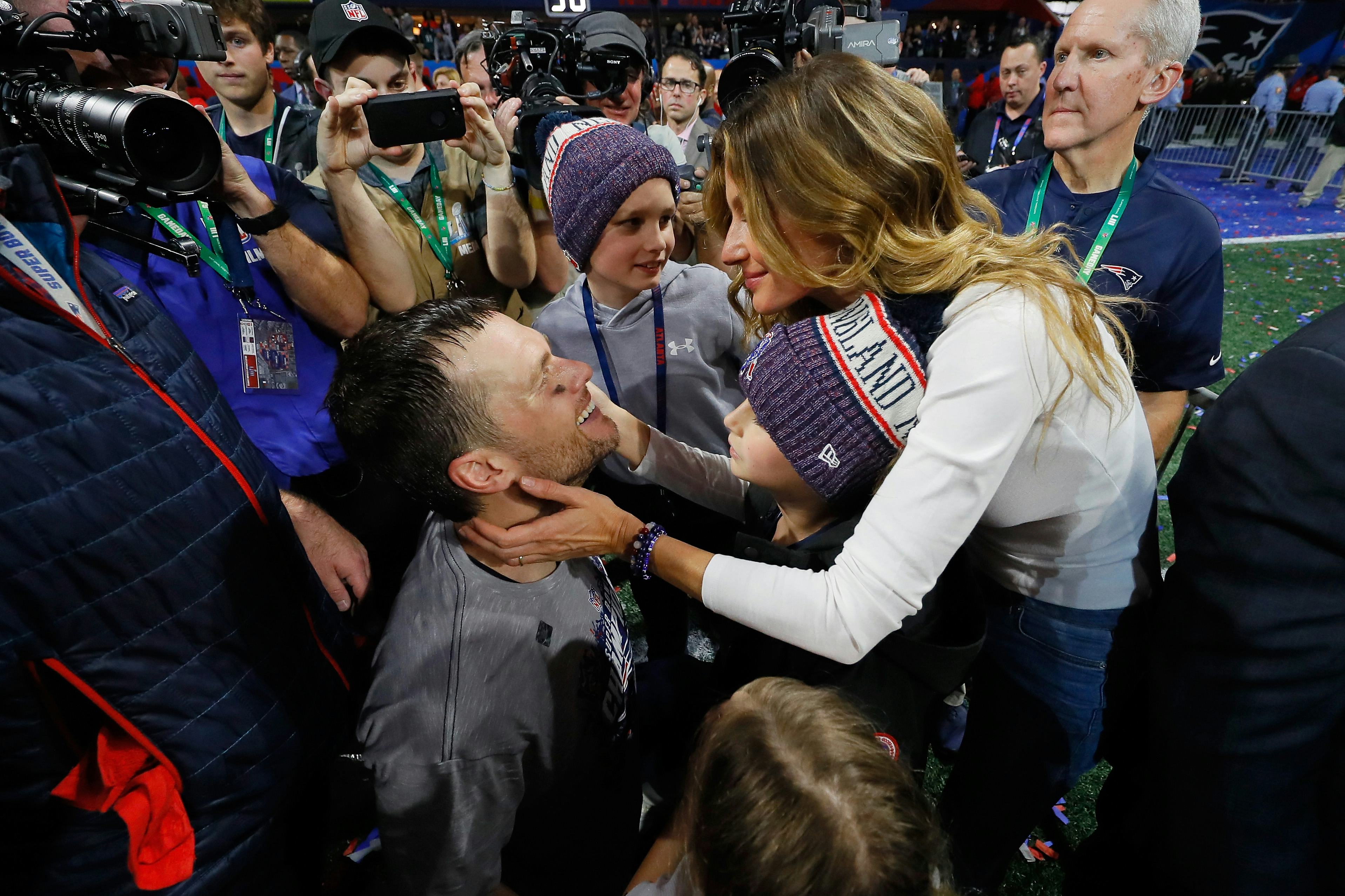 Photos Of Gisele Bundchen At Super Bowl LIII Were Quietly Tousled